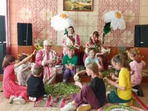 Подробнее о статье «Паварожым на рамонку»