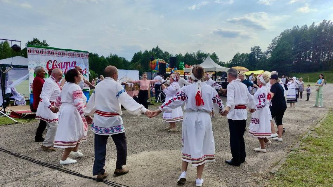 ПРАЗДНИК ВЫШЫВАНКІ
