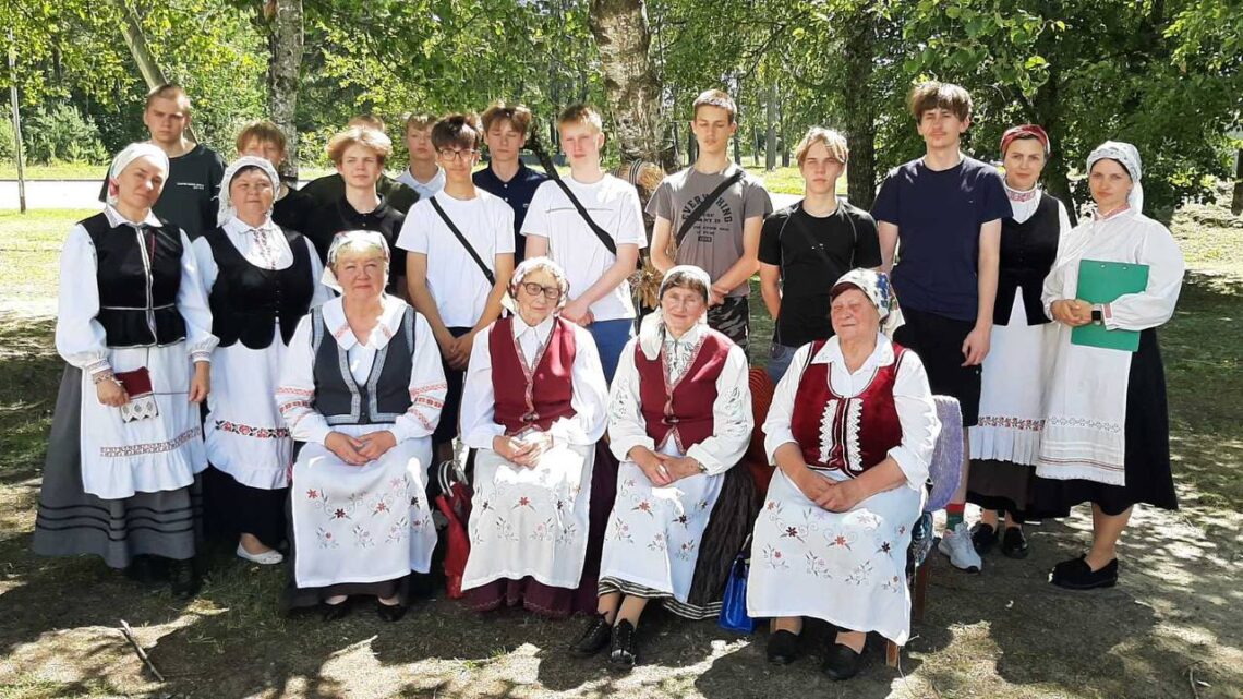 “Фальклорныя скарбы Дзятлаўшчыны»