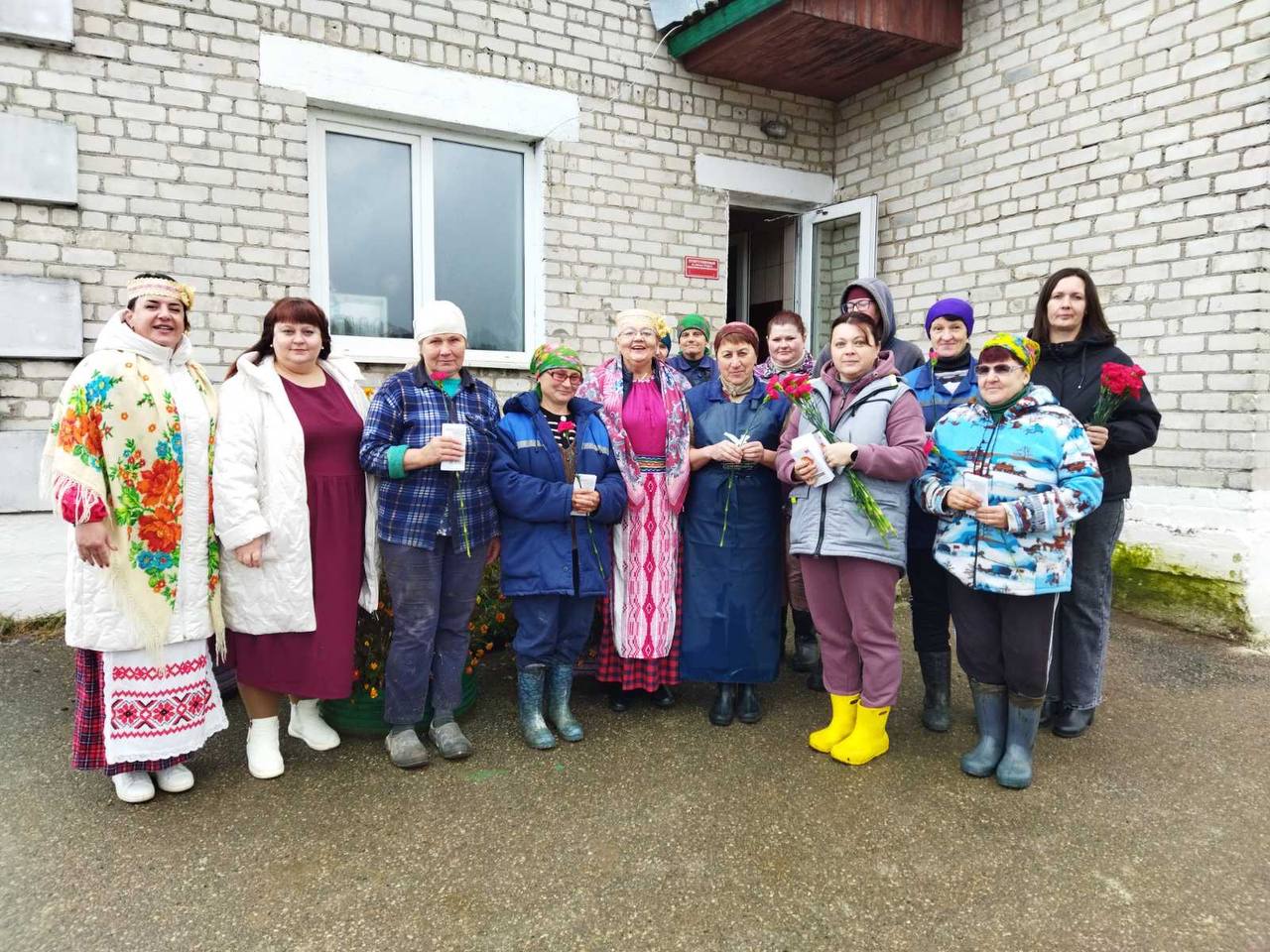 Вы сейчас просматриваете Поздравление с Днём Матери в ОАО «Гранит-Агро»