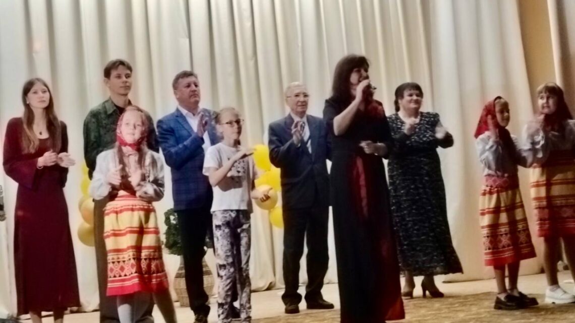 «Единственной маме на свете»