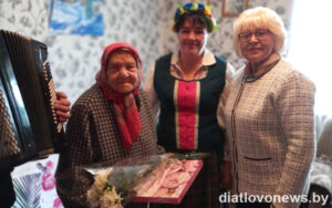 Подробнее о статье Віншаванні для жанчын мудрага ўзросту