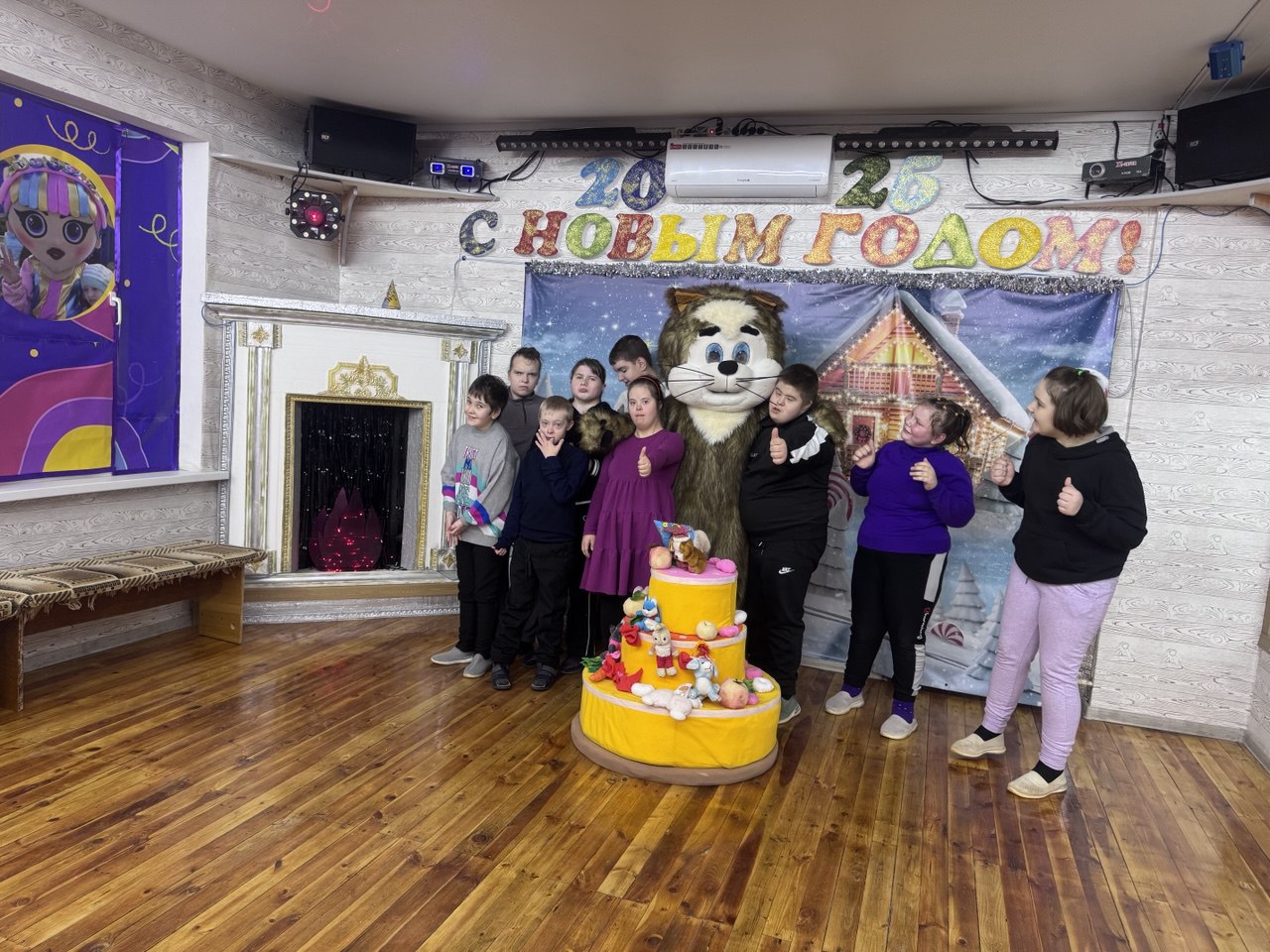 Вы сейчас просматриваете Яркий день в ТеремКЕ: Кот Флориан, бумажное шоу и море эмоций!