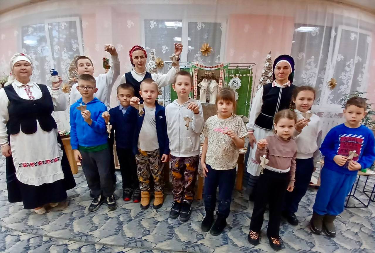 Вы сейчас просматриваете «Рождественский ангелочек»