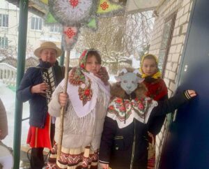 Подробнее о статье ✨ Шчодры вечар у аграгарадку Дварэц!✨