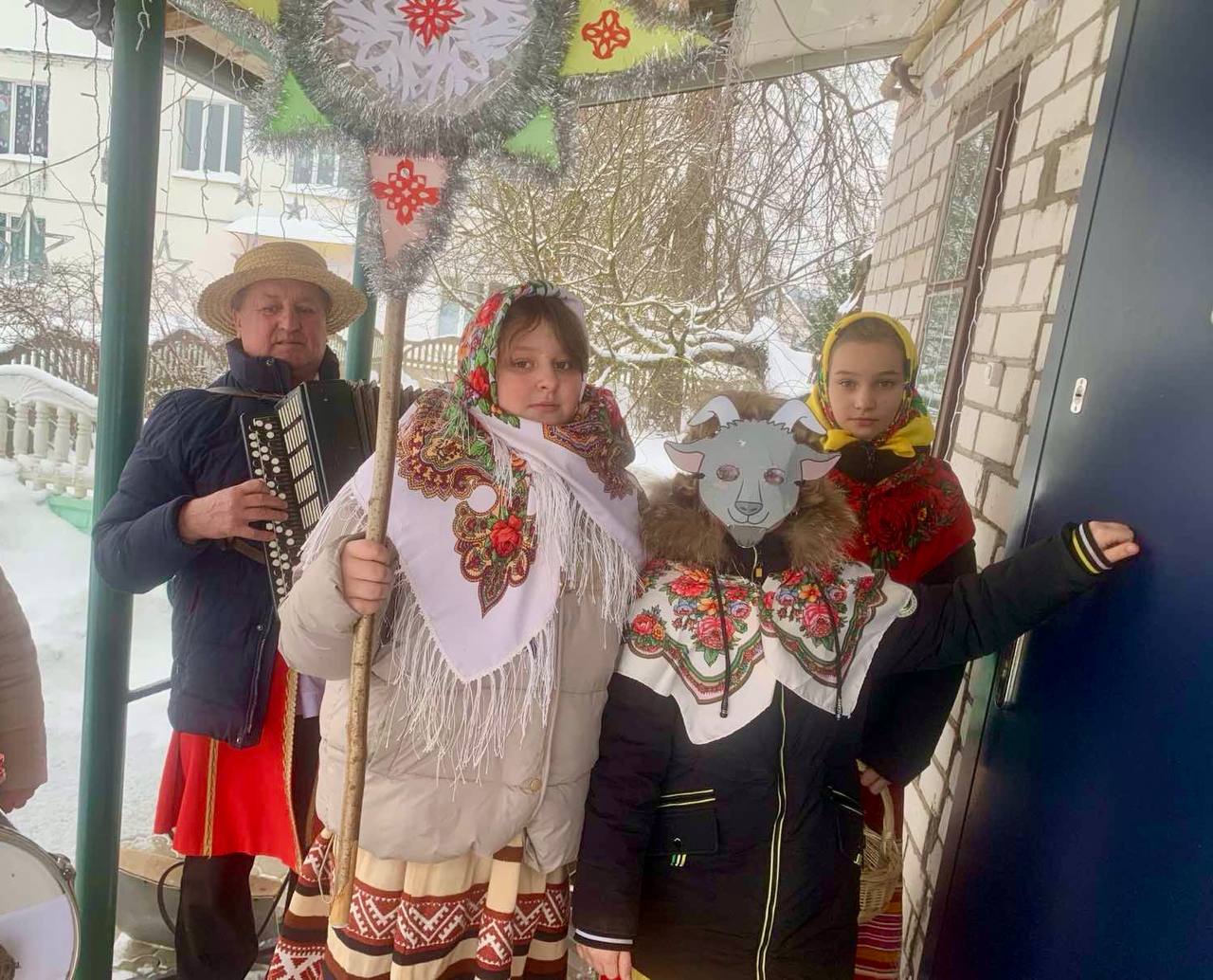 Вы сейчас просматриваете ✨ Шчодры вечар у аграгарадку Дварэц!✨