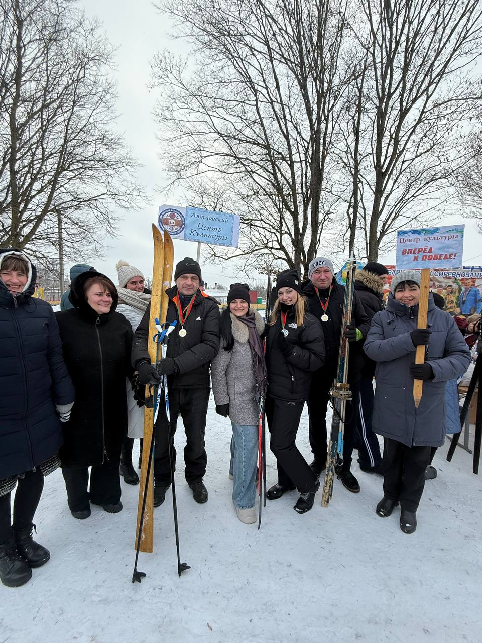 Вы сейчас просматриваете Мароз, бадзёрасць, лыжны дзень. Дзятлава, на старт!
