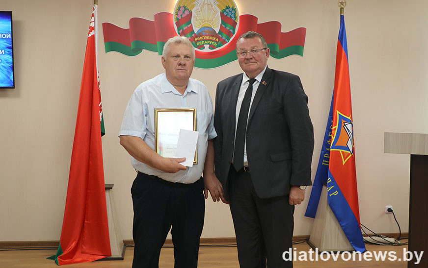 Вы сейчас просматриваете На Дзятлаўшчыне адзначылі Дзень пажарнай службы