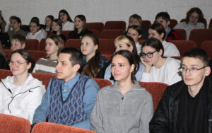 Подробнее о статье Як захаваць мір?