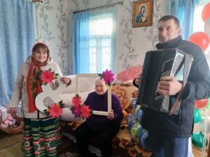 Подробнее о статье Когда праздник на пороге-автоКЛУБ уже в дороге!!!!