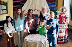 Подробнее о статье 🕊️🌿Разам праз «Вытокі» ў вясновае кола!