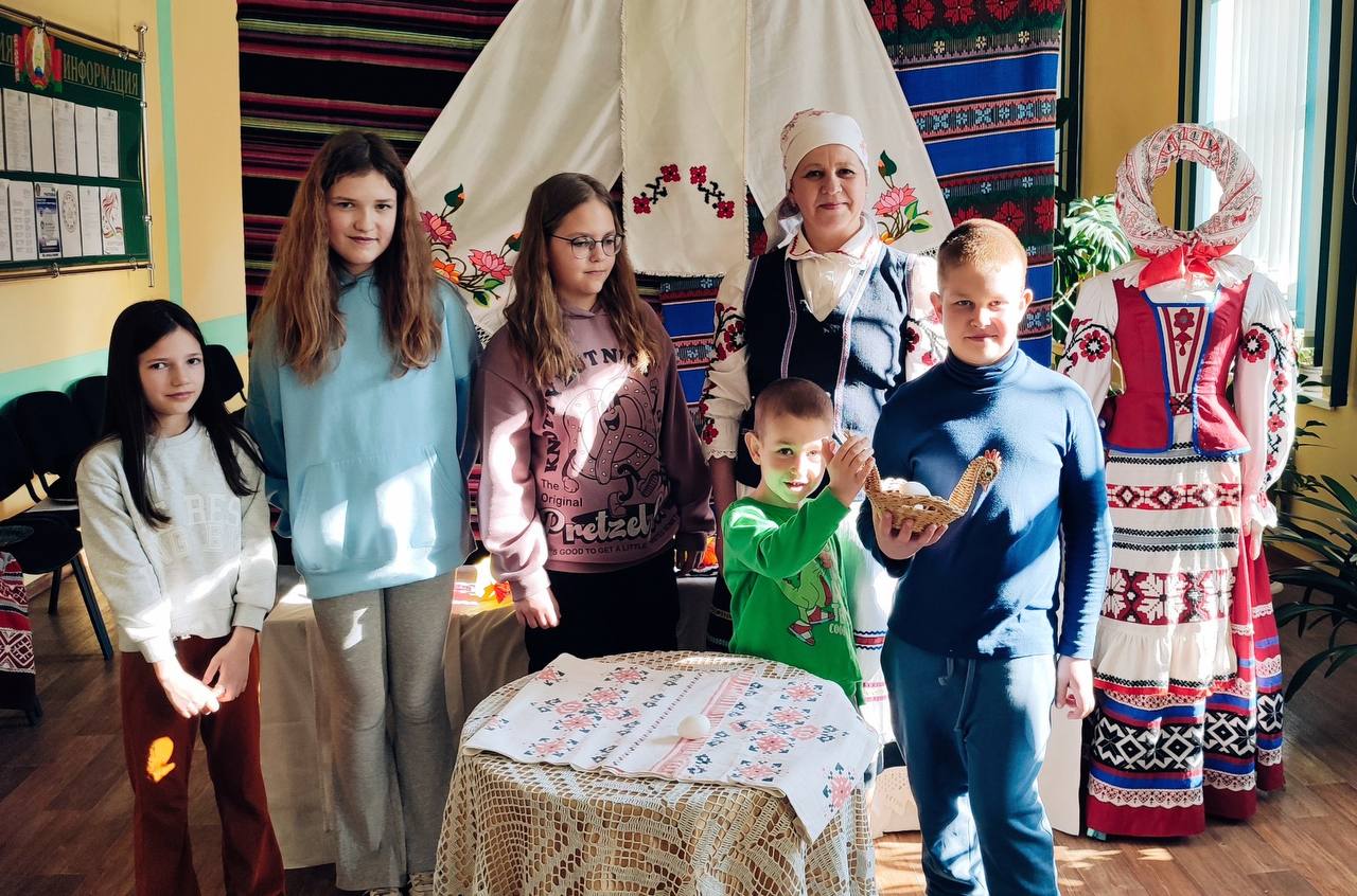 Вы сейчас просматриваете 🕊️🌿Разам праз «Вытокі» ў вясновае кола!