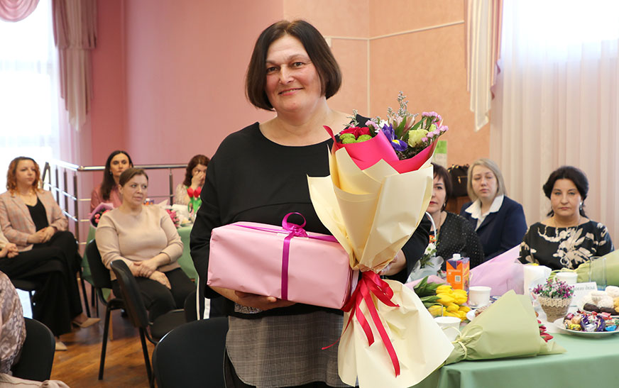 Вы сейчас просматриваете Вясна сугучная са словам жанчына!