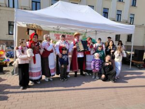 Подробнее о статье «Забаўляльны куфэрак»