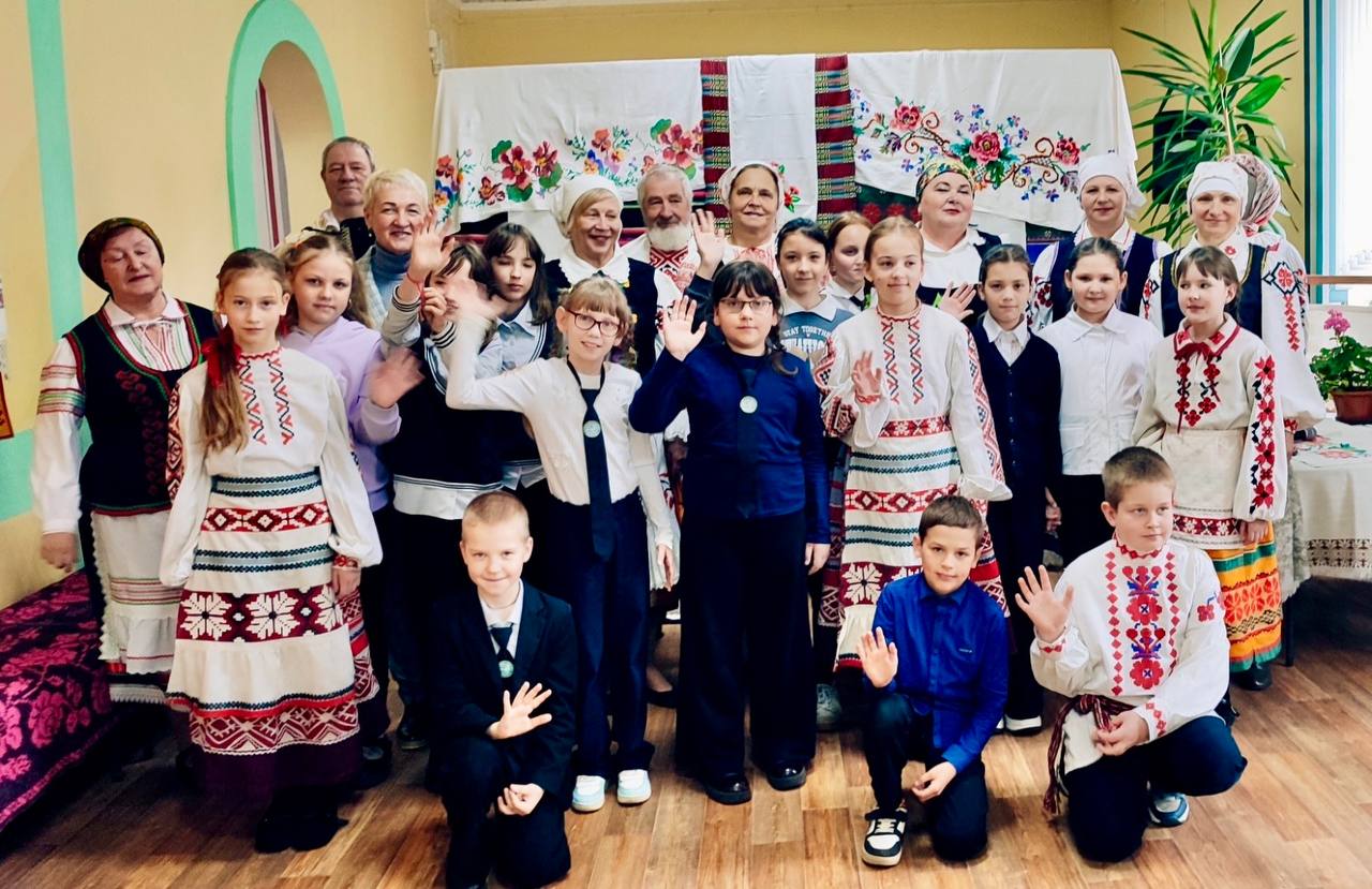 Подробнее о статье Фальклорная гасціная «Дзень у мінулым»: як гэта было