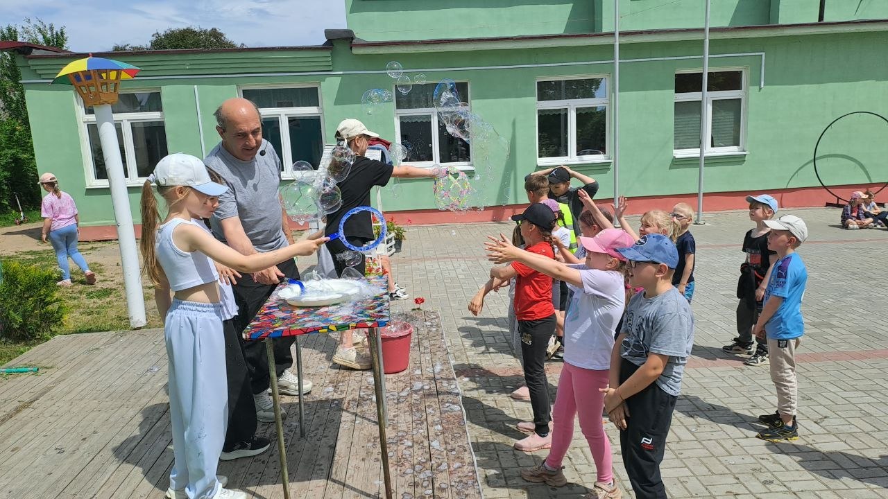 Подробнее о статье 📸 ТеремОК: ЛЕТО — это ИГРА! 🎲