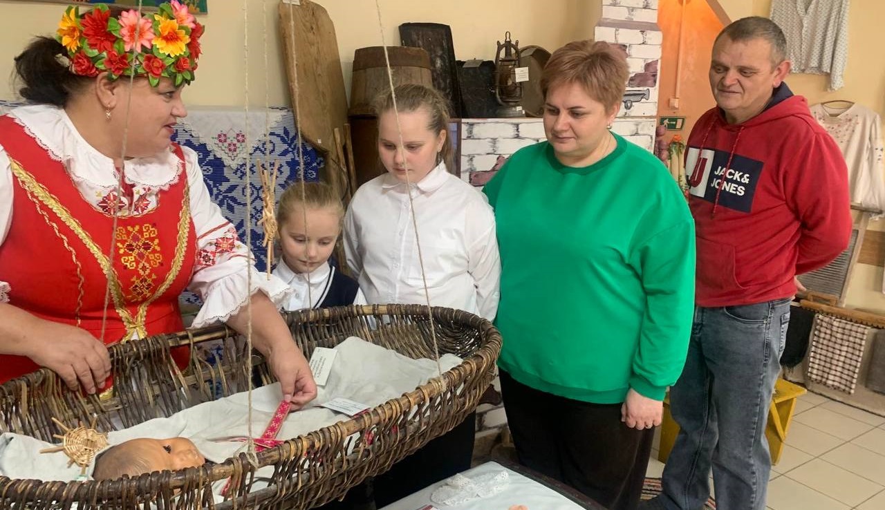 Подробнее о статье «Побытавая культура беларускага селяніна»