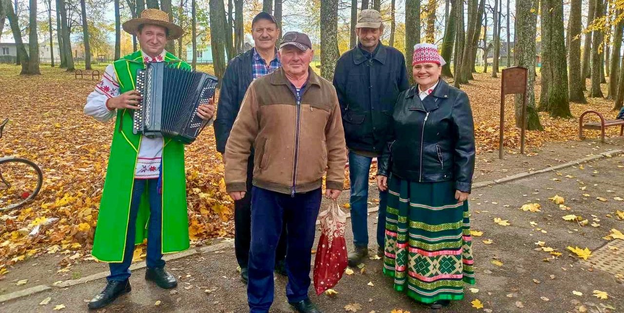 Подробнее о статье С визитом добра, радости и песни🍂💐